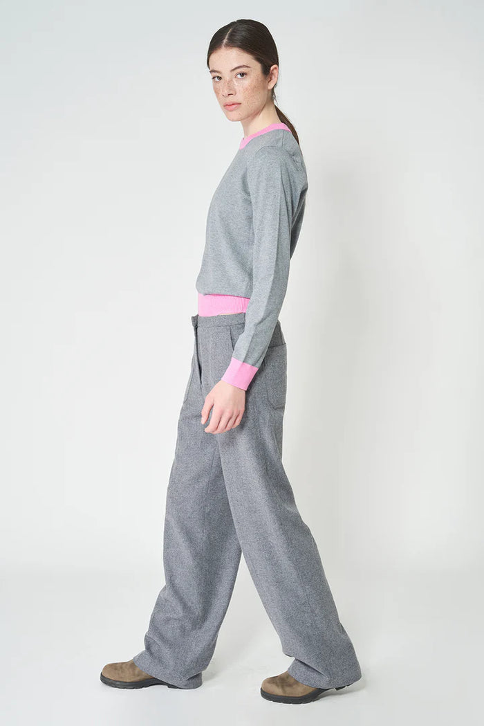 TANTA GREY KNIT WITH PINK TRIM