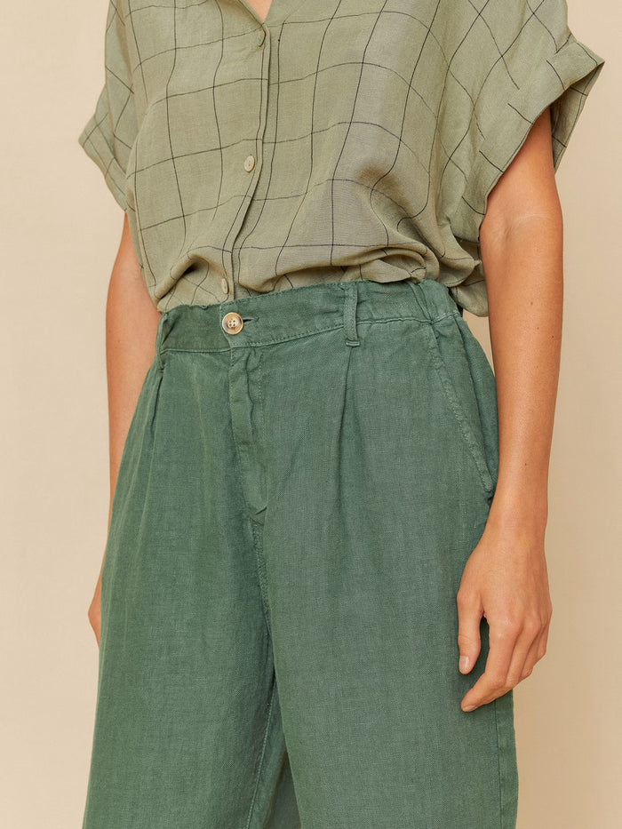 INDI AND COLD GREEN LINEN TROUSER