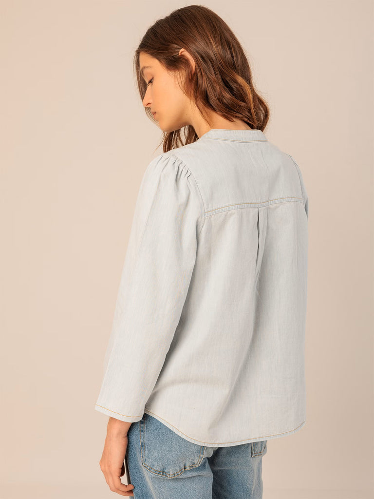 INDI AND COLD MAO COLLAR DENIM SHIRT