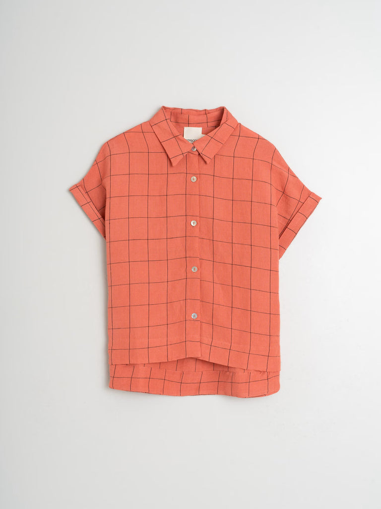 INDI AND COLD RASPBERRY WINDOW PANE SHIRT